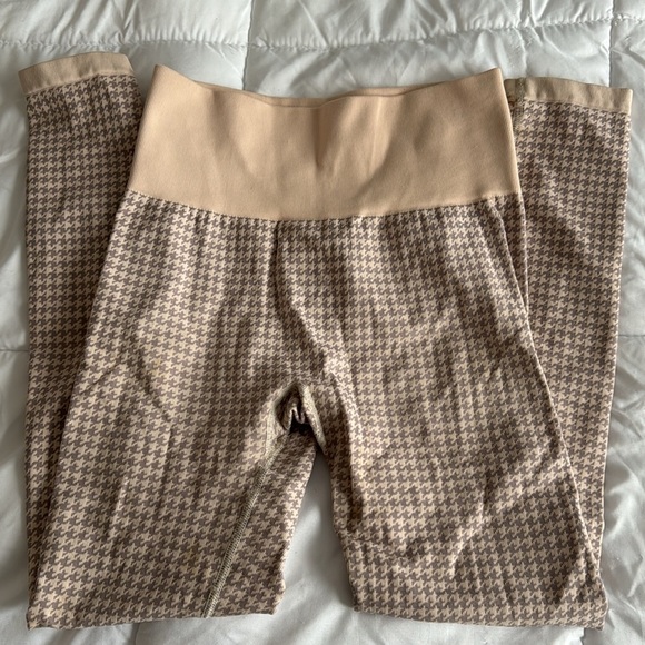 Varley Hobart Seamless Houndstooth Leggings - Picture 3 of 7